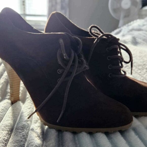 Brown Suede Dress Shoes - Size 9 - Picture 1 of 3